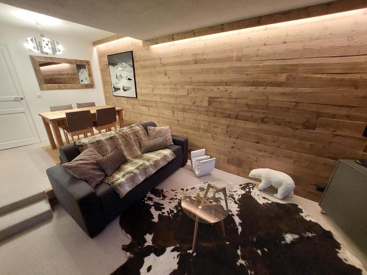 40M2 - Ski Aux Pieds - La Tania - Parking Couvert Exterior foto